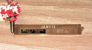 Memorial plaque Dean D Jarvis - d. 1962 Billie Jarvis nee Grenfell - d. 2001