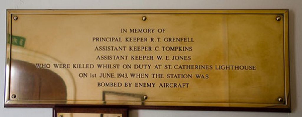 Memorial to RT Grenfell, C Tompkins & WE Jones. at Niton, Isle of White, Hampshire